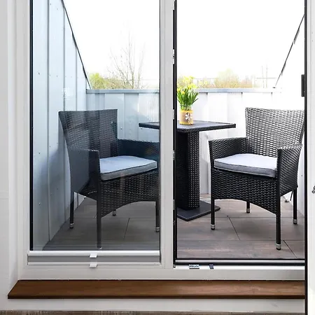 Mit Balkon In Appartamento Bensersiel