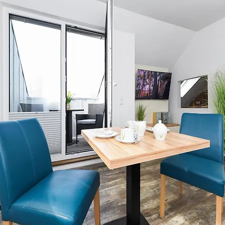 Mit Balkon In Appartamento